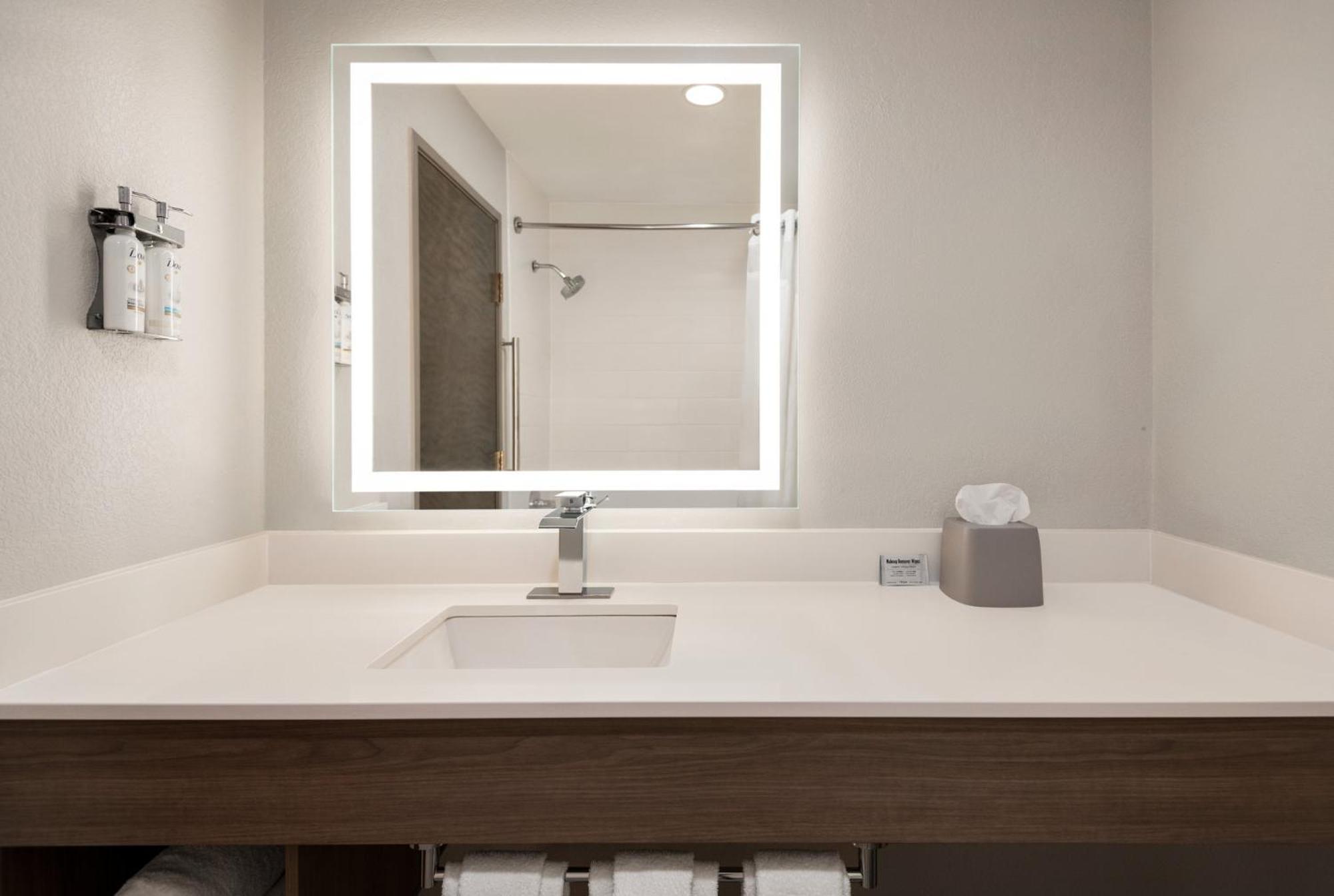 Holiday Inn Express Morgantown By Ihg Extérieur photo