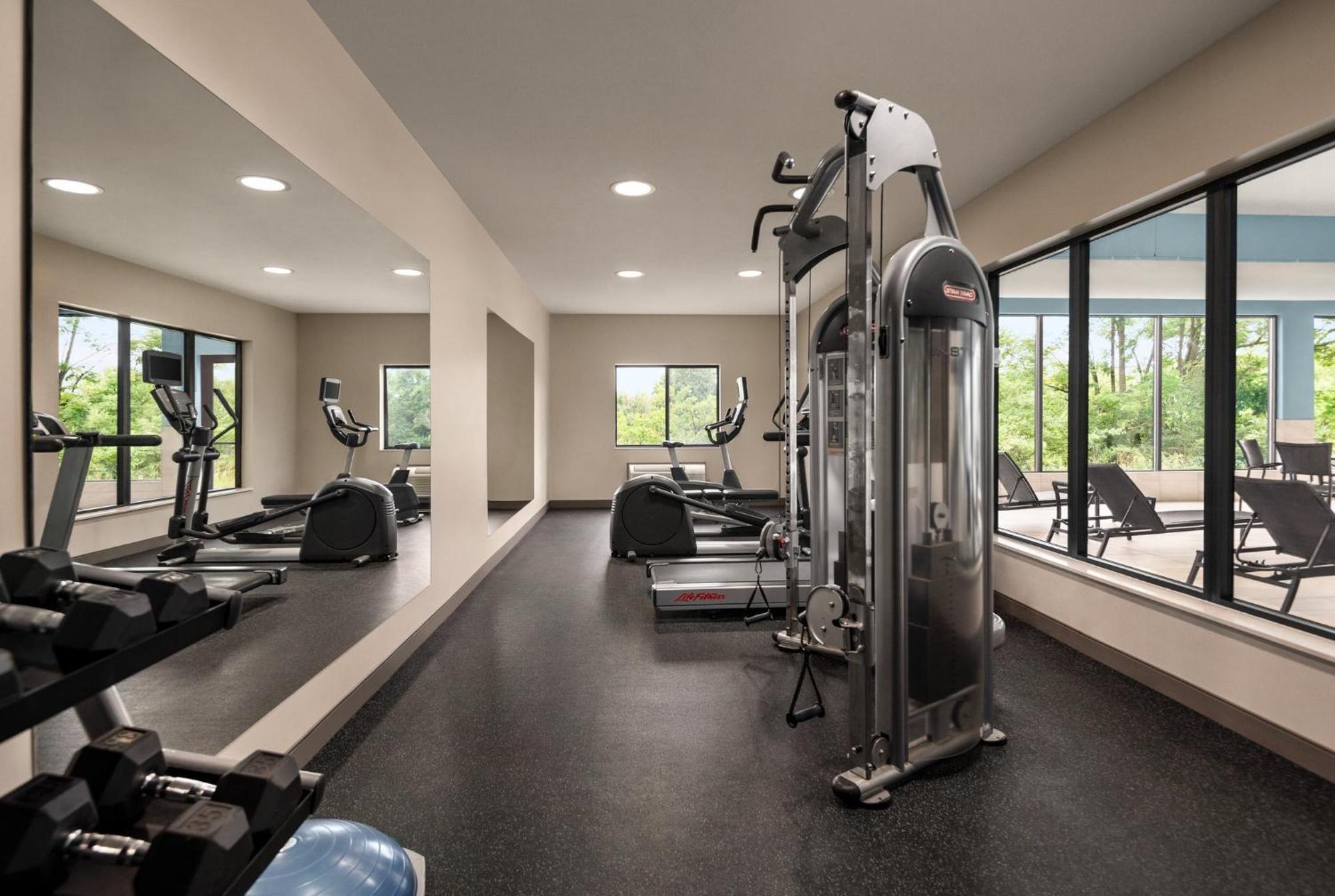 Holiday Inn Express Morgantown By Ihg Extérieur photo