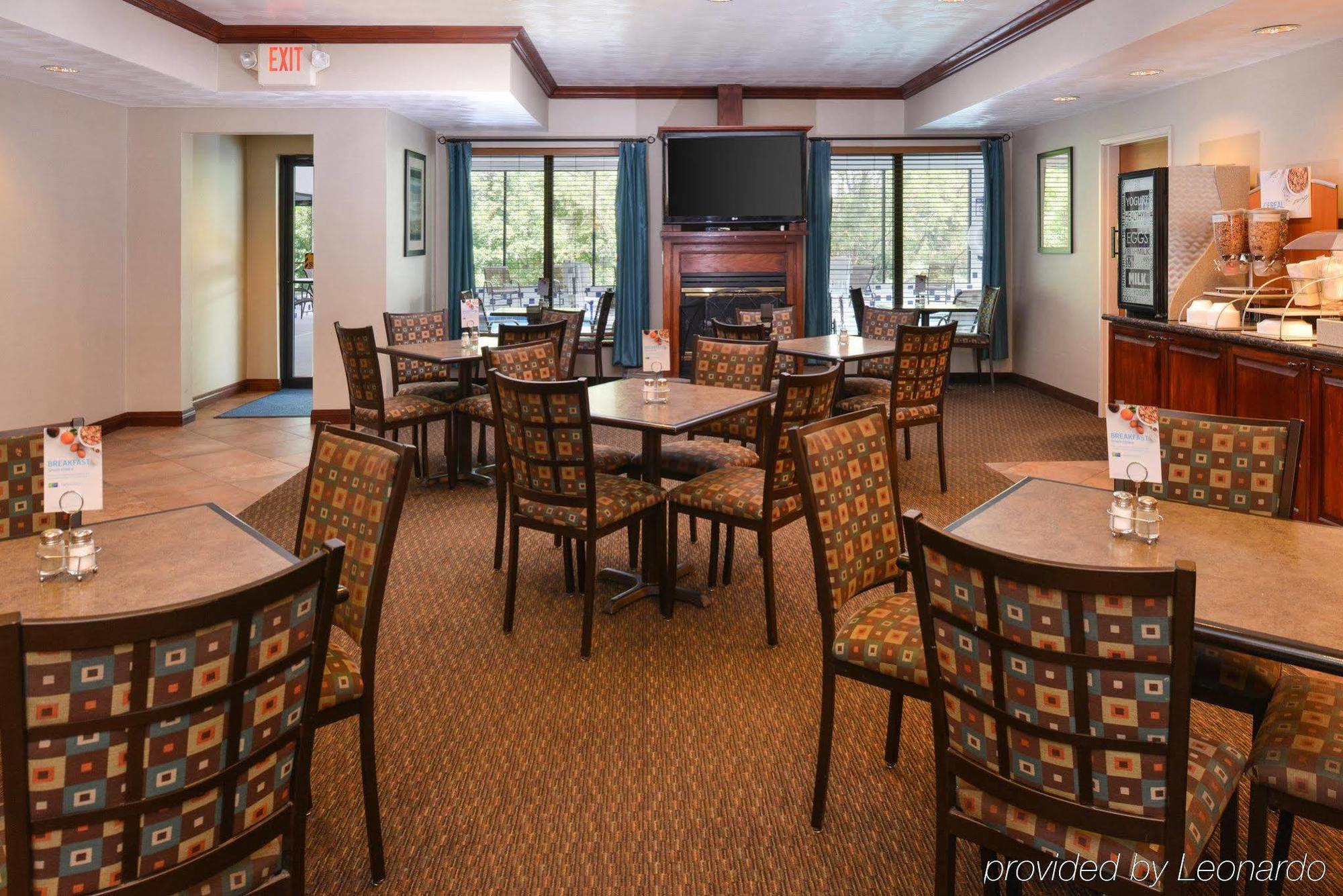 Holiday Inn Express Morgantown By Ihg Extérieur photo